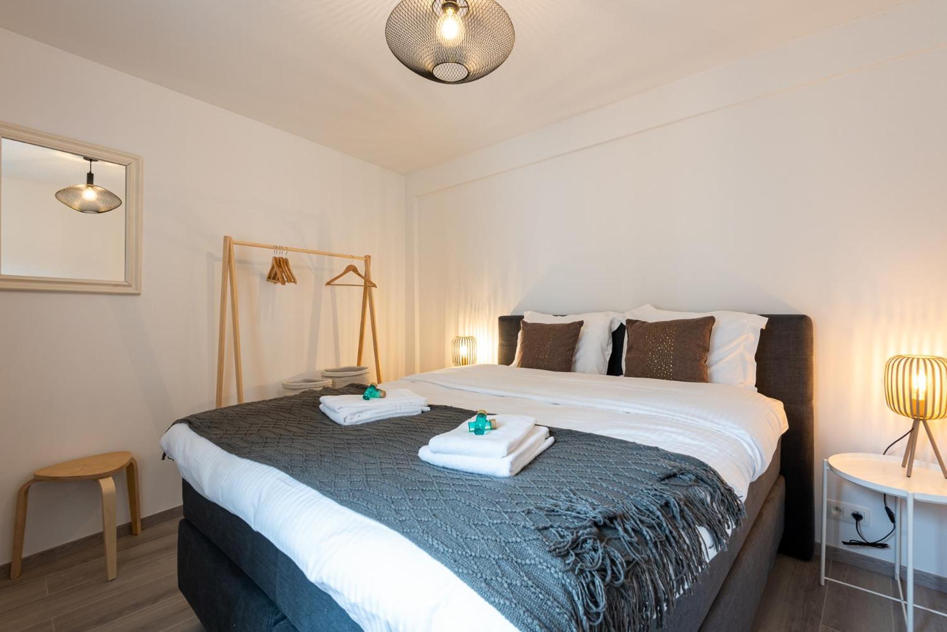 Spacious Penthouse For 8 People In The City Centre Остенде Екстериор снимка