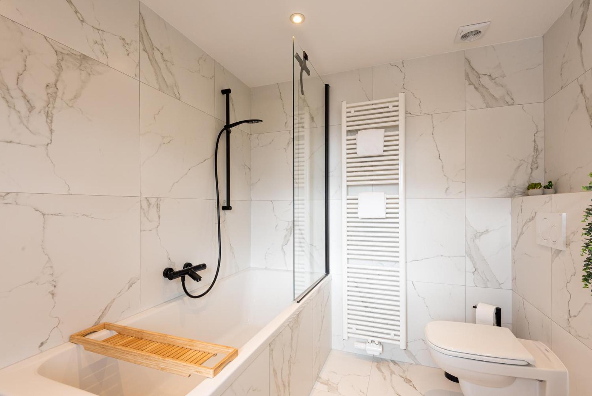 Spacious Penthouse For 8 People In The City Centre Остенде Екстериор снимка